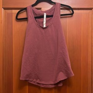 Lululemon running top
